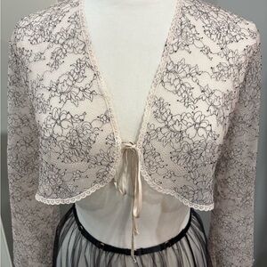 Victoria's Secret Cream Lace Tie-Front Bolero